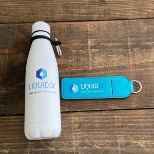 Liquid I.V. Metal Bottle & On the Go Packet Holder